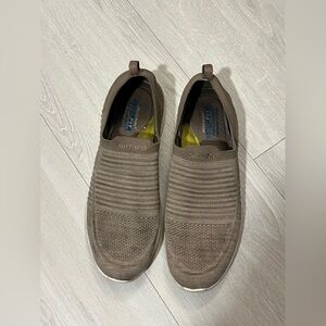 Skechers Men's Taupe Slip-On Sneakers (size 13)